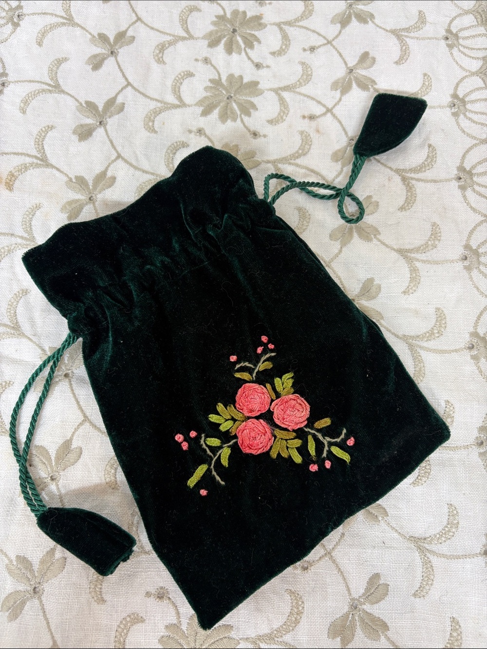 Drawstring pouch - Picture 2 of 8
